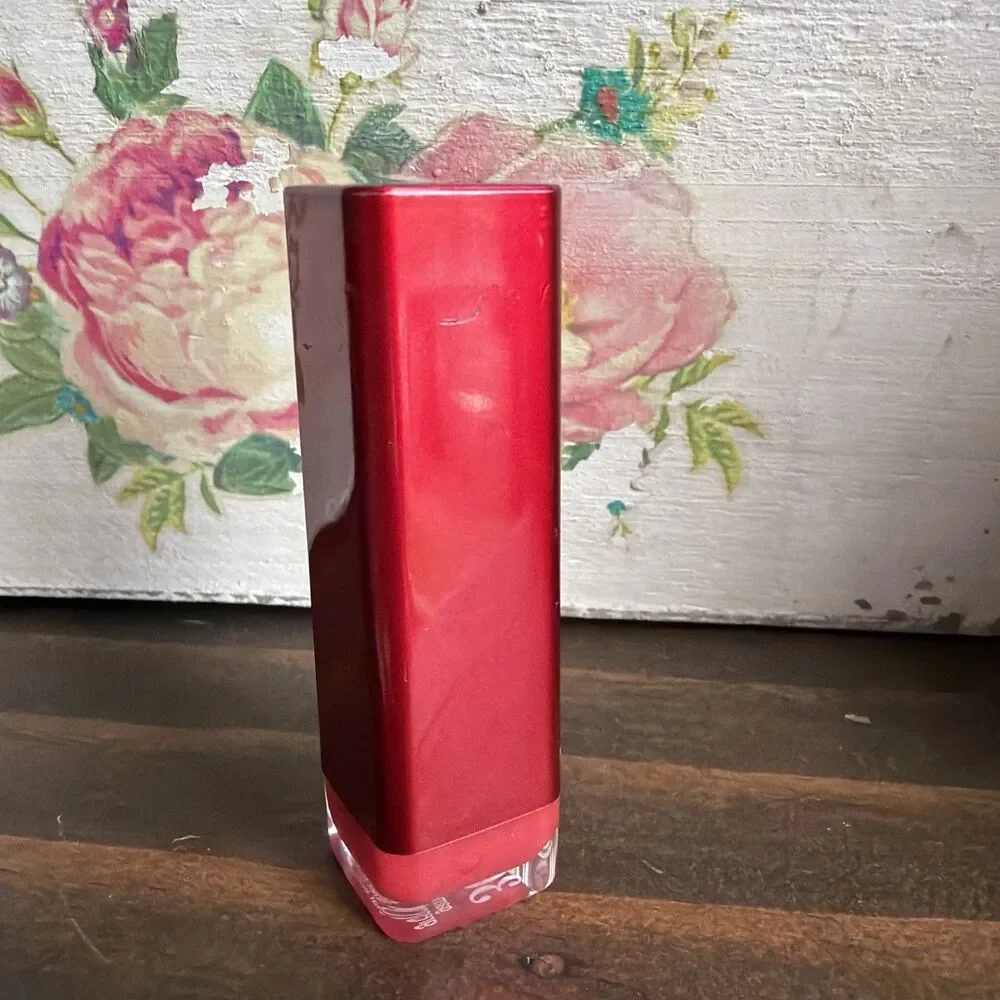 COVERGIRL lipstick 300